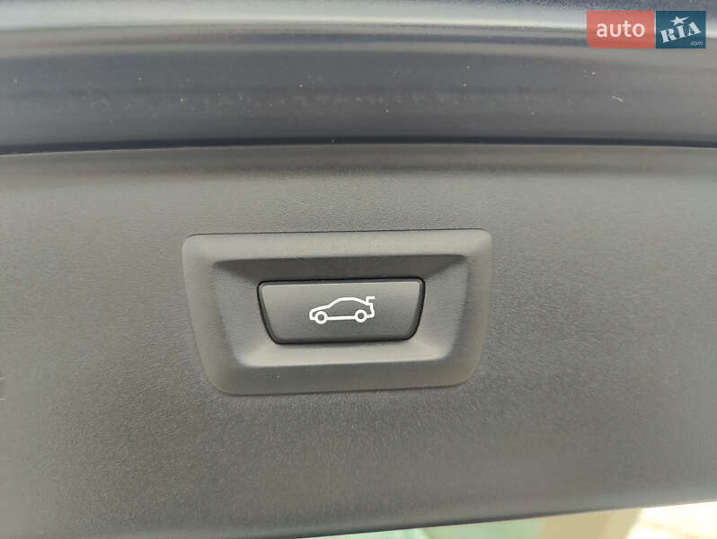 Універсал BMW 5 Series 2014 в Луцьку