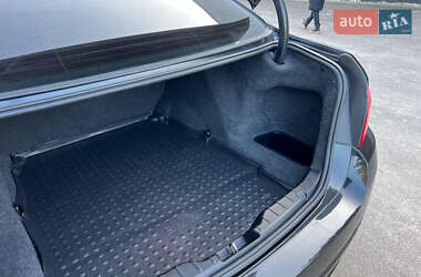 Седан BMW 5 Series 2011 в 
