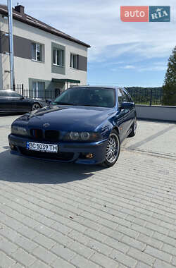 Седан BMW 5 Series 1999 в Новояворовске