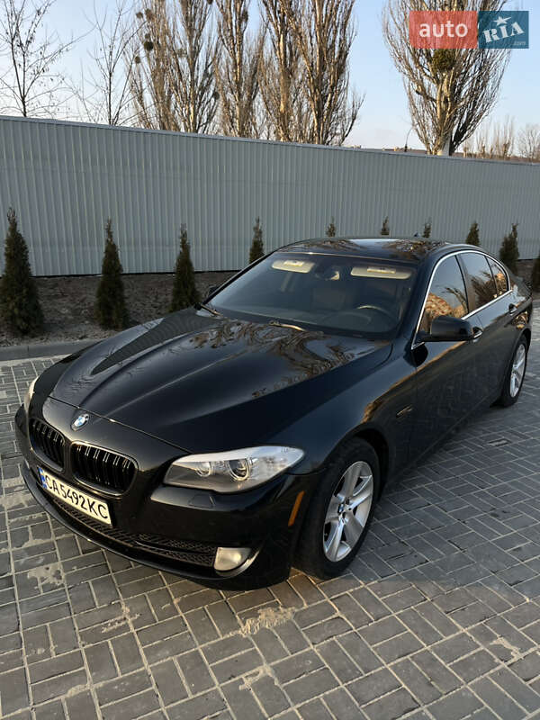 Седан BMW 5 Series 2013 в Черкасах