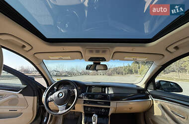 Седан BMW 5 Series 2015 в 