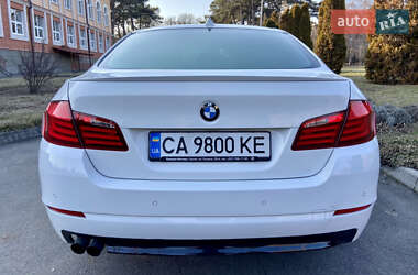 Седан BMW 5 Series 2011 в Умані