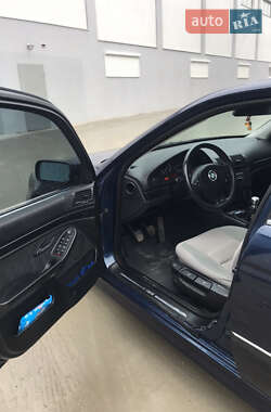Седан BMW 5 Series 1999 в 