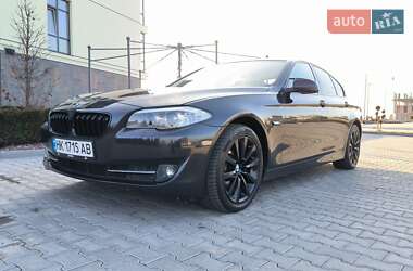 Седан BMW 5 Series 2013 в Ровно