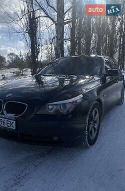 Седан BMW 5 Series 2004 в Ахтырке