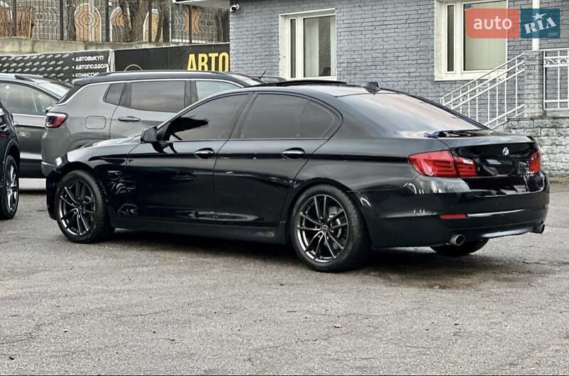BMW 5 Series 2012