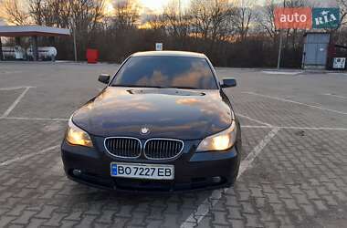 Седан BMW 5 Series 2004 в Бучаче