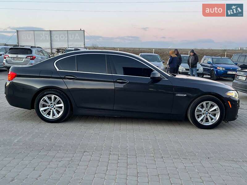 Седан BMW 5 Series 2015 в Львове