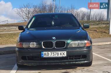 Седан BMW 5 Series 1998 в Виннице