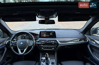Седан BMW 5 Series 2017 в 