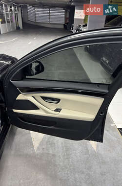 Седан BMW 5 Series 2014 в 