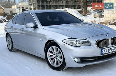 Седан BMW 5 Series 2011 в Немішаєве