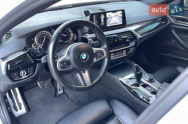 Седан BMW 5 Series 2018 в Киеве