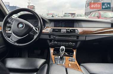 Седан BMW 5 Series 2011 в 