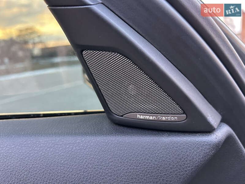 Седан BMW 5 Series 2015 в Бершади фото 31 Седан BMW 5 Series 2015 в Бершади