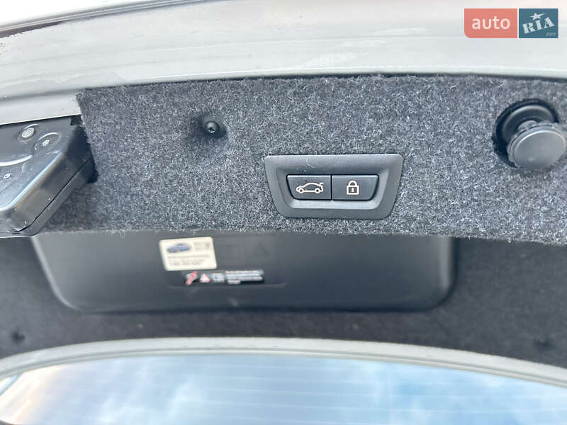 Седан BMW 5 Series 2015 в Бершади фото 41 Седан BMW 5 Series 2015 в Бершади