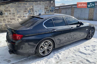 Седан BMW 5 Series 2012 в 