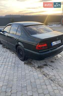 Седан BMW 5 Series 2001 в Копычинце