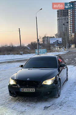 Седан BMW 5 Series 2005 в Запорожье