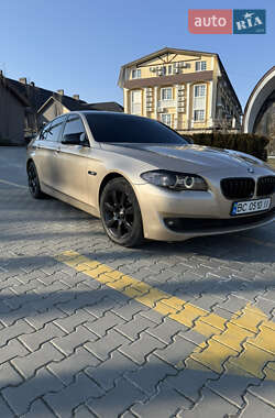 Седан BMW 5 Series 2010 в Стрию