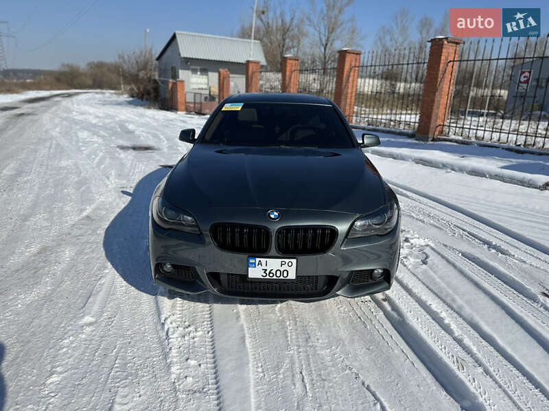Седан BMW 5 Series 2012 в Ирпене