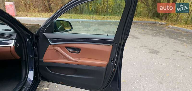 Универсал BMW 5 Series 2013 в Киеве фото 39 Универсал BMW 5 Series 2013 в Киеве