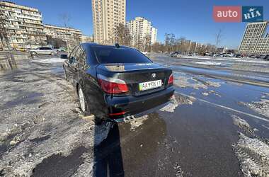 Седан BMW 5 Series 2004 в Києві