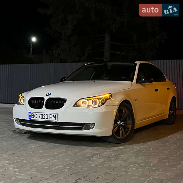 Седан BMW 5 Series 2009 в Почаєві