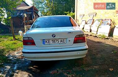 Седан BMW 5 Series 1998 в 