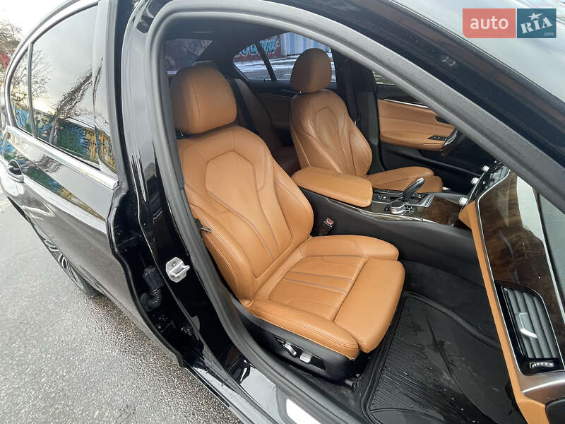 Седан BMW 5 Series 2017 в Харькове