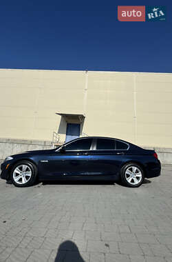 Седан BMW 5 Series 2013 в Львові