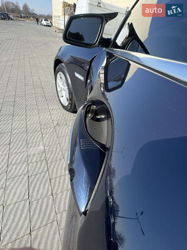 Седан BMW 5 Series 2013 в Львове