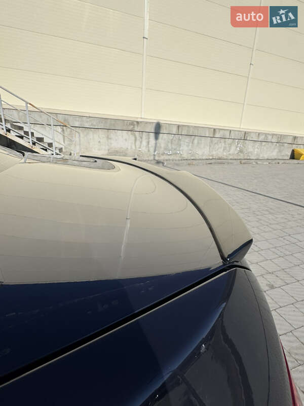 Седан BMW 5 Series 2013 в Львове