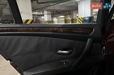 Седан BMW 5 Series 2007 в 