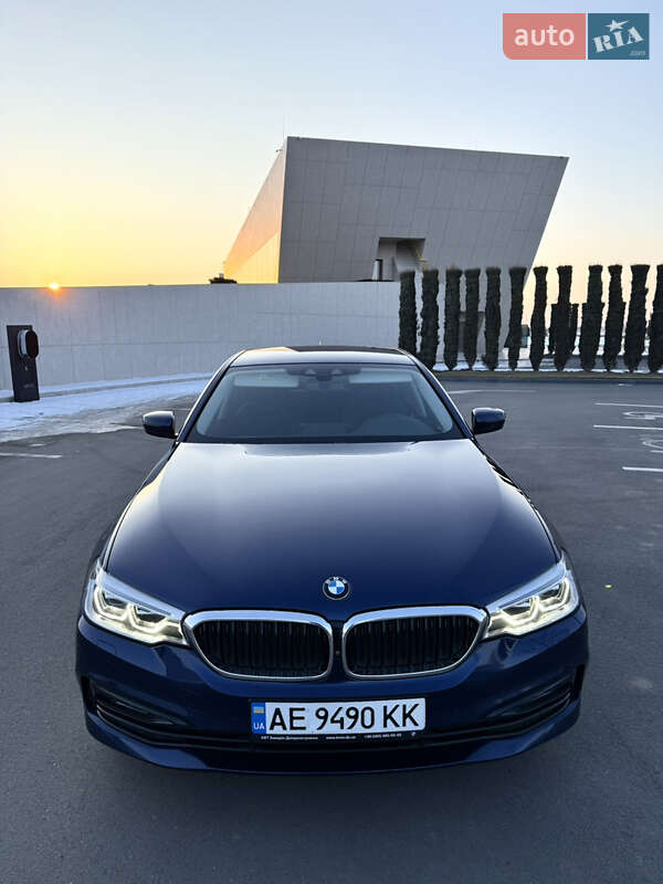 Седан BMW 5 Series 2017 в Днепре фото 4 Седан BMW 5 Series 2017 в Днепре