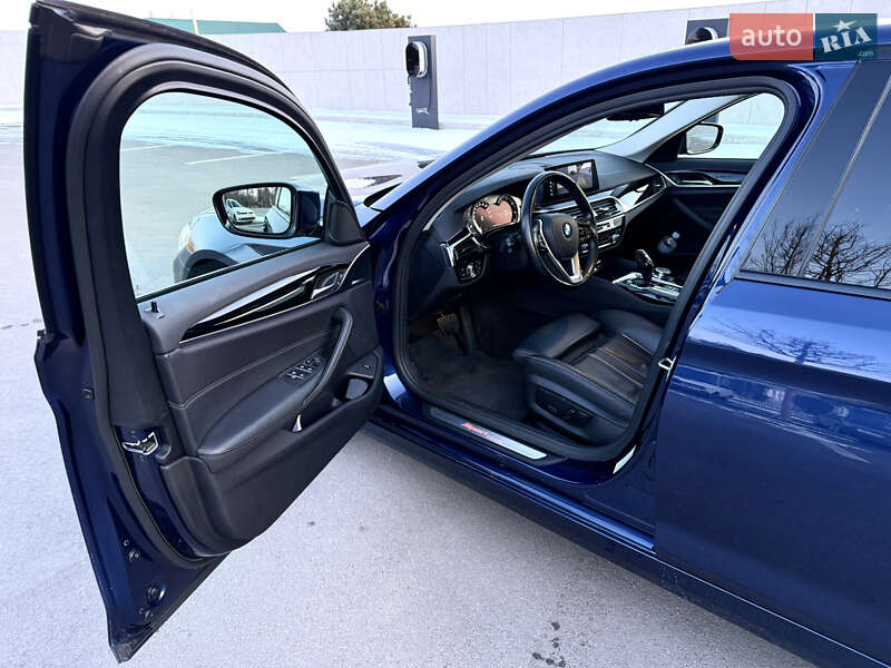 Седан BMW 5 Series 2017 в Днепре фото 31 Седан BMW 5 Series 2017 в Днепре