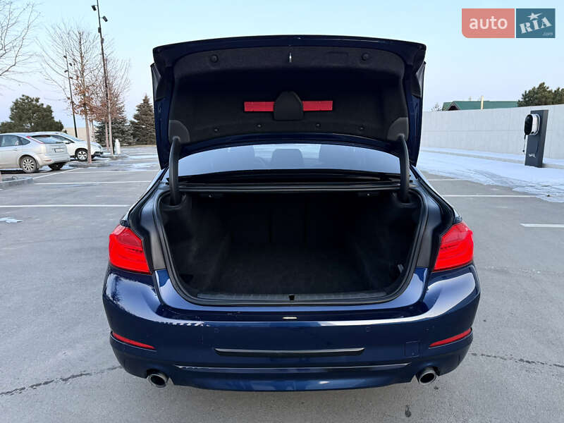 Седан BMW 5 Series 2017 в Днепре фото 44 Седан BMW 5 Series 2017 в Днепре