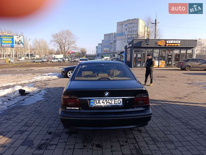 Седан BMW 5 Series 2002 в Знам'янці