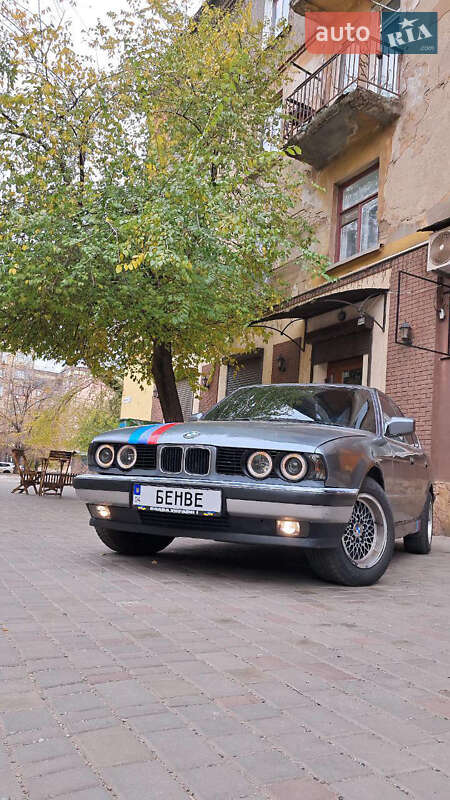 Седан BMW 5 Series 1990 в Кривому Розі фото 12 Седан BMW 5 Series 1990 в Кривому Розі