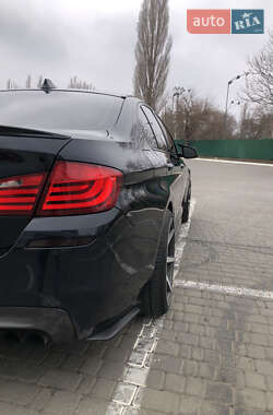 Седан BMW 5 Series 2012 в 