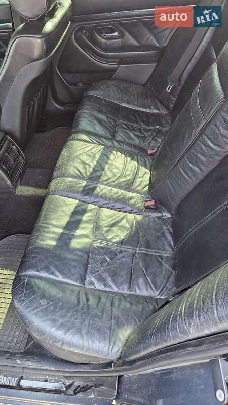 Седан BMW 5 Series 1997 в Днепре