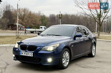 Седан BMW 5 Series 2009 в Ровно