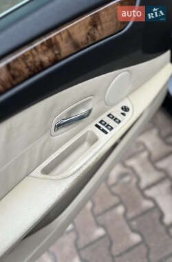 Седан BMW 5 Series 2007 в 