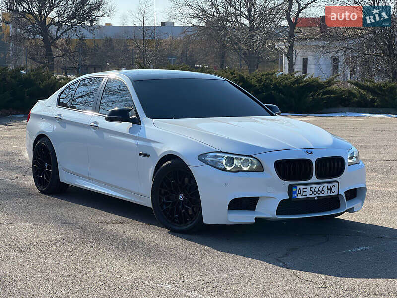 BMW 5 Series 2015