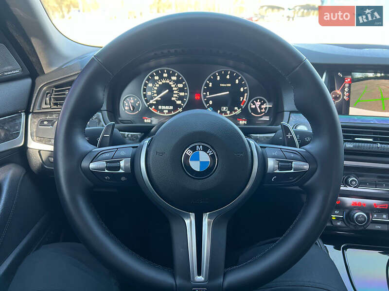 Седан BMW 5 Series 2015 в Миколаєві