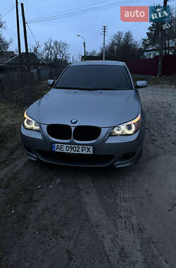 Седан BMW 5 Series 2003 в Изюме