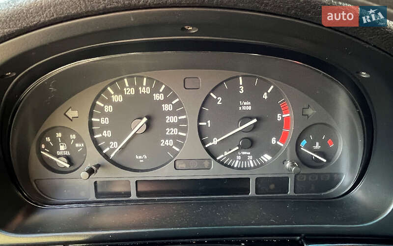 Универсал BMW 5 Series 2002 в Стрые