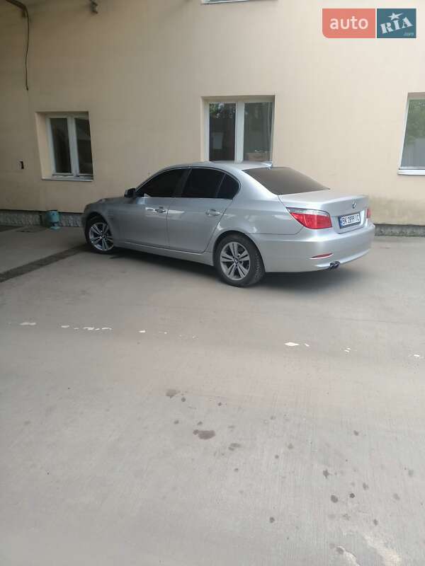 Седан BMW 5 Series 2009 в Киеве