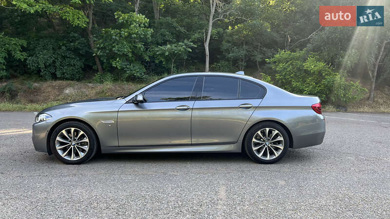 Седан BMW 5 Series 2015 в Киеве фото 4 Седан BMW 5 Series 2015 в Киеве