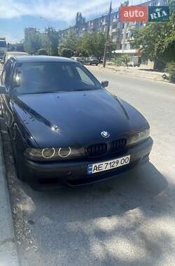 Седан BMW 5 Series 1997 в Запорожье